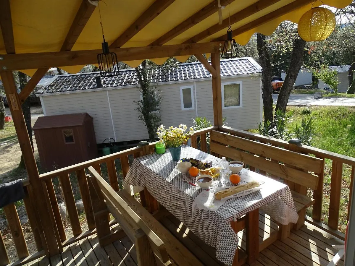 Campingplatz Bien Etre En 5 Etoiles Au Coeur Du Sud Ardeche, Domaine De Chaussy, Rivieres Vignobles Et Villages Classes Lagorce